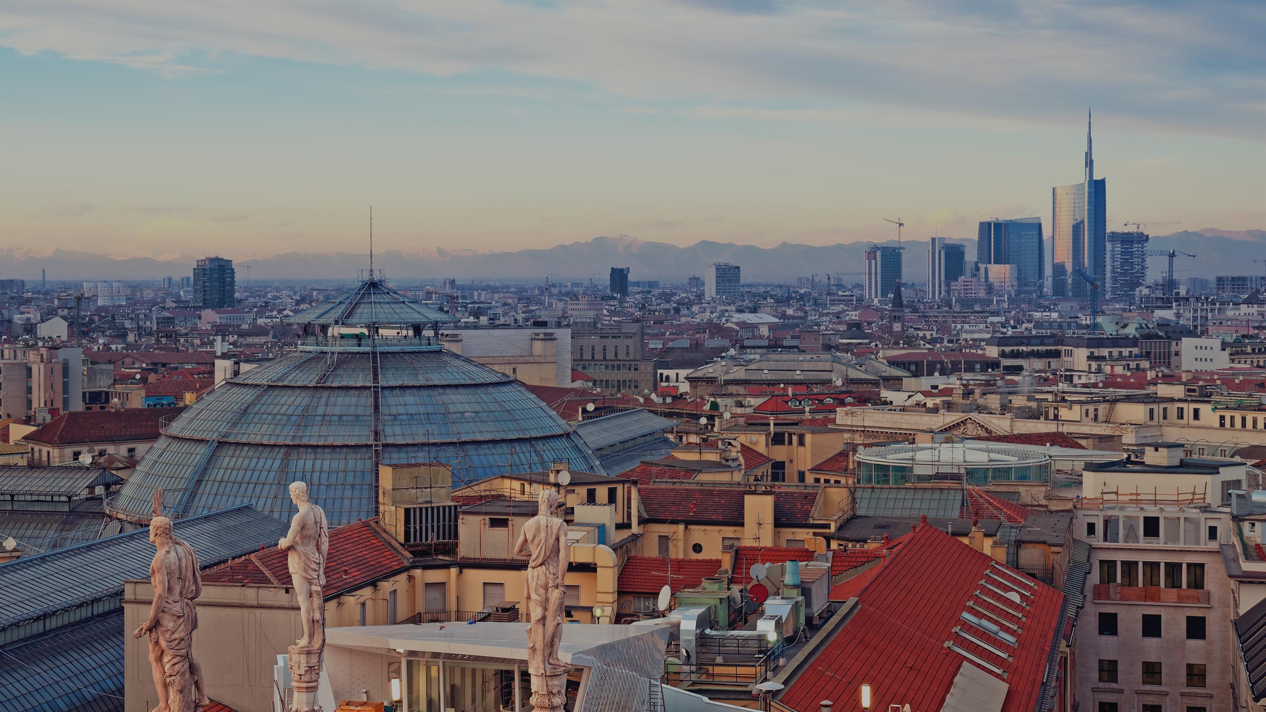 rose plastic Italia has its office in Rho near Milan.